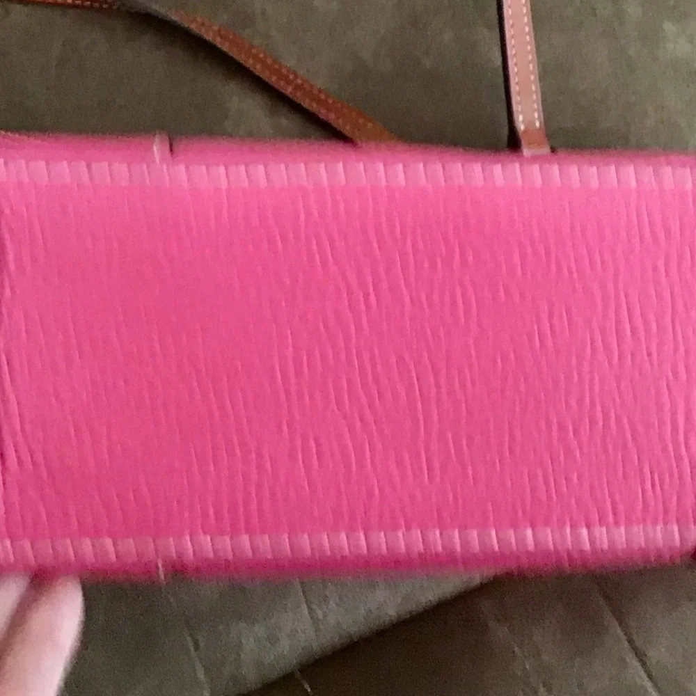 Dooney & Bourke Pink Leather Bag with Brown Handles - Picture 4 of 6